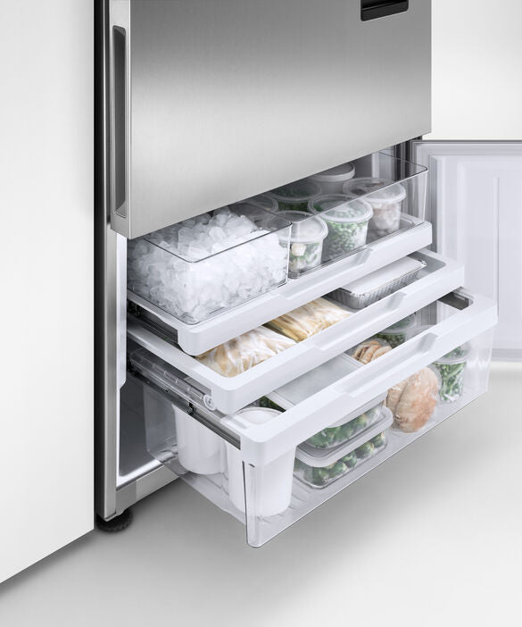 Freestanding Refrigerator Freezer, 32 Inch, 17.5 cu ft, Ice & Water